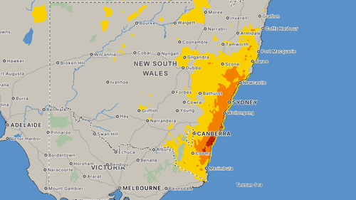Un’ondata di caldo torrido è destinata a coprire Sydney e gran parte della costa orientale mentre una massa di aria calda si sposta attraverso il paese. 