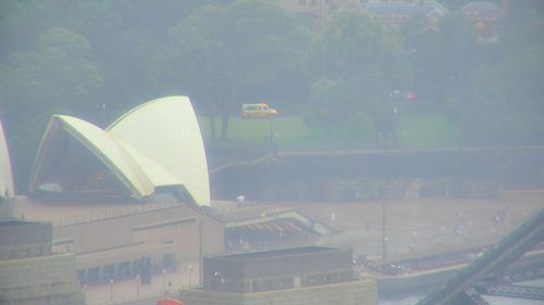 Sydney Opera House lightning strike