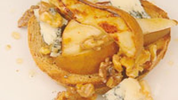 Barbecue pears, honey walnuts & blue cheese