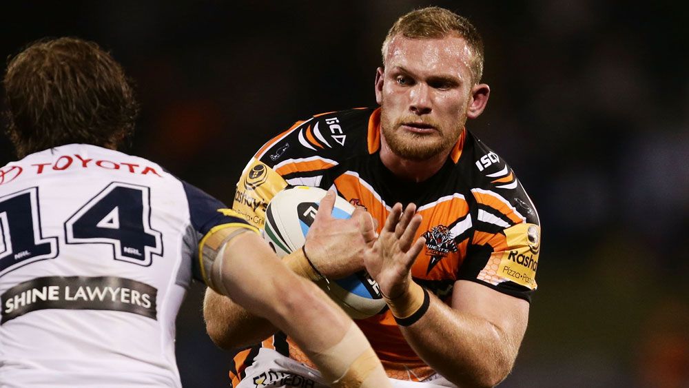 Matthew Lodge in action for Wests Tigers. (Getty)