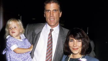 Ted Danson and Casey Coates with their daughters Alexis and Kate Danson