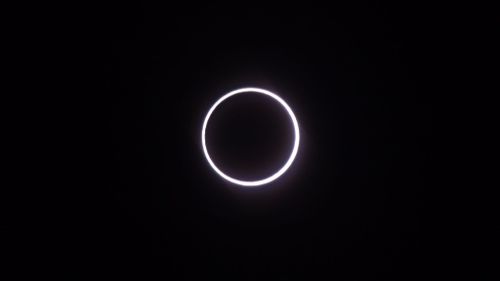 ‘Ring of Fire’ eclipse stuns stargazers in Africa 