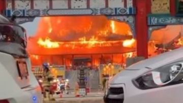 F﻿ire crews are battling a blaze at a Buddhist temple in Melbourne.Some locals near the Bright Moon Buddhist Temple in Springvale in the city&#x27;s south east have been evacuated, with fierce flames seen coming from the building.