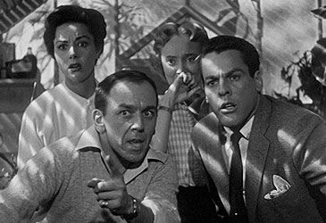 What happens to the human victims of the aliens in Invasion of the Body Snatchers?
