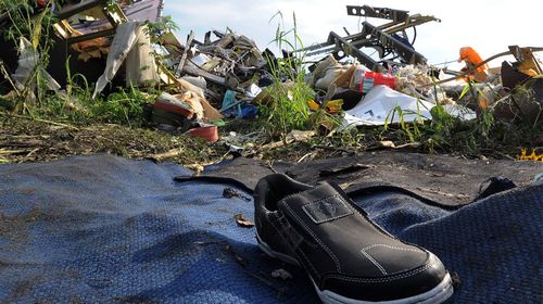 Credit cards stolen from MH17 victims, used in Ukraine