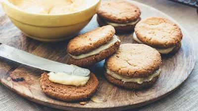 Click through for our&nbsp;<a href="http://kitchen.nine.com.au/2016/05/20/10/54/macadamia-biscuits-with-macadamia-butter-and-salted-toffee-filling" target="_top">Macadamia biscuits with macadamia butter and salted toffee filling</a>&nbsp;recipe