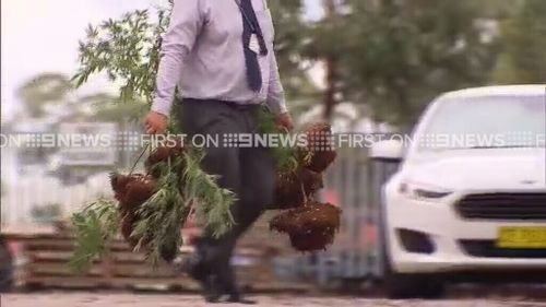 Police executed a search warrant at 9am today. (9NEWS)