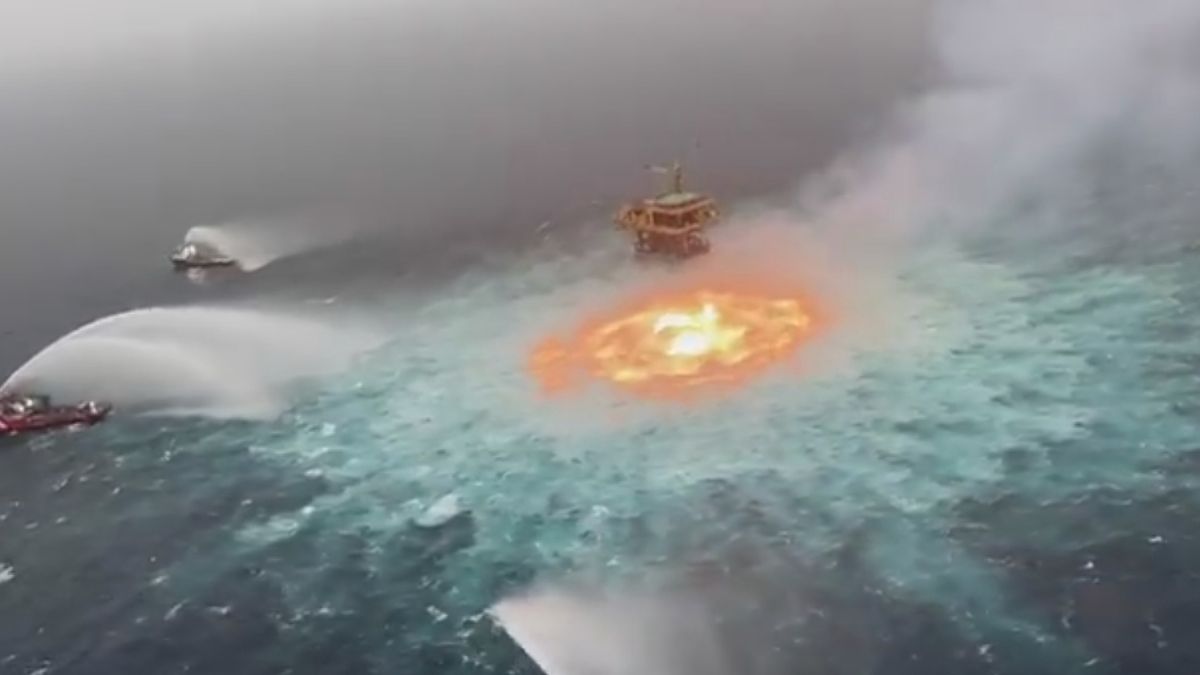 Lightning bolt likely behind underwater gas fireball in Gulf of Mexico