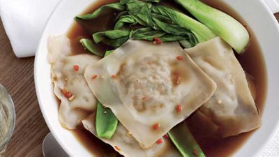 <a href="http://kitchen.nine.com.au/2016/05/17/10/44/ravioli-with-asian-greens" target="_top">Ravioli with asian greens</a> recipe