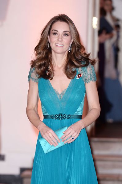 Kate Middleton wears band aid plaster on hands