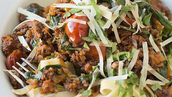 Speedy bolognaise with tagliatelle