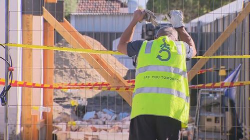 Wall collapse in Inglewood, Washington