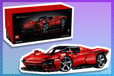 9PR: LEGO Technic Ferrari Daytona SP3 Building Kit