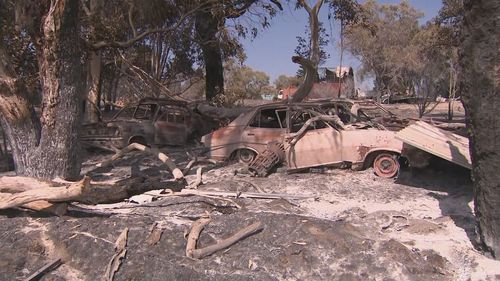Communities are starting to assess the damage. Bushfires in Perth's north.