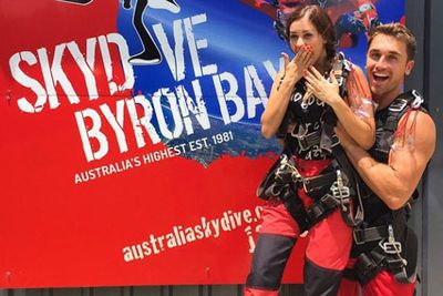 @tysontravel: Asked a girl to jump out of a plane with me... Perfect way to start the New Year!! #ByronBay #SkyDiving #BringOn2015 @RedBalloonExperiences
