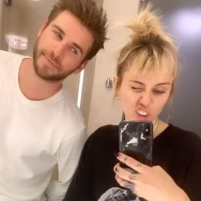 Liam Hemsworth, Miley Cyrus, Instagram, selfie