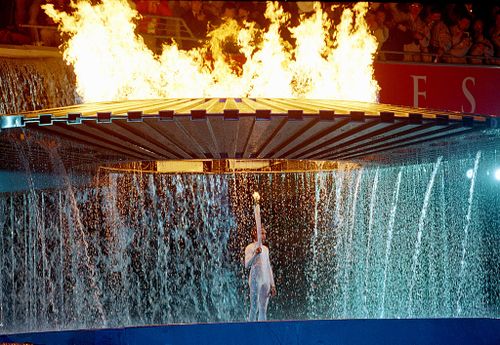 15 Sep 2000:  The Cauldron containing the Olympic Flame rises above Torch Bearer Cathy Freeman of Australia during the Opening Ceremony of the Sydney 2000 Olympic Games at the Olympic Stadium in Homebush Bay, Sydney, Australia. \ Mandatory Credit: Billy Stickland /Allsport