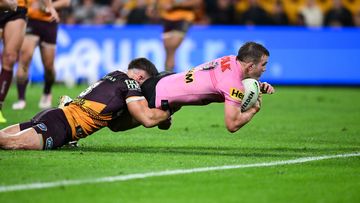 'Scrappy' Panthers seal Suncorp thriller over Broncos
