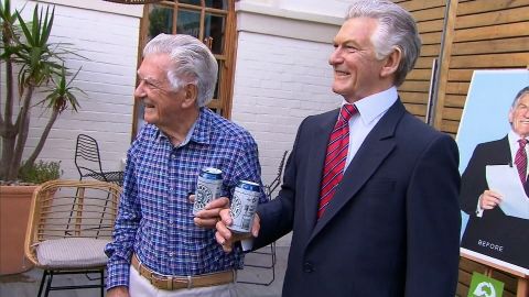 Trunk bibliotek jul modul Bob Hawke: Former Labor prime minister dead 89, best beer moments -  nine.com.au