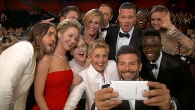 Ellen Oscars selfie during Academy Awards telecast 2014