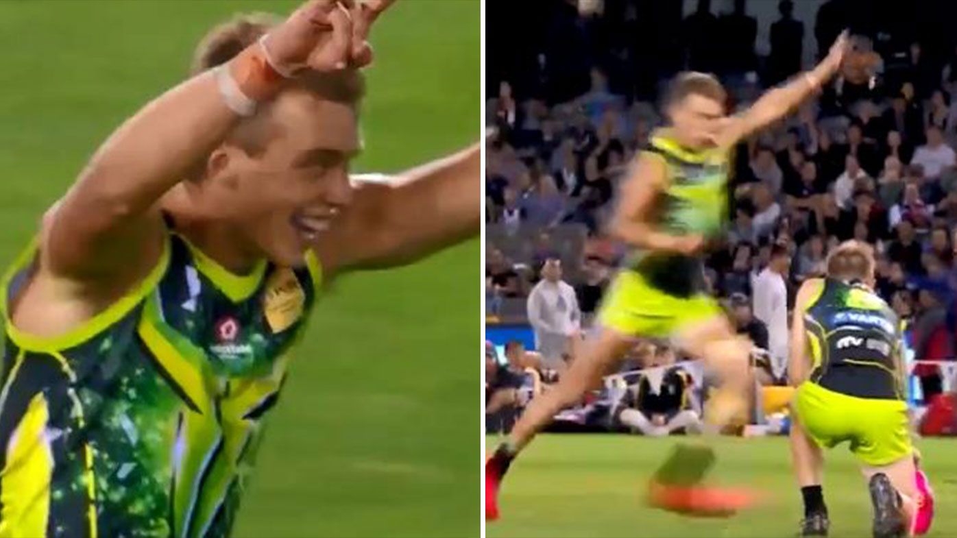 Patrick Cripps executes remarkable NFL-style 'place kick' in AFLX