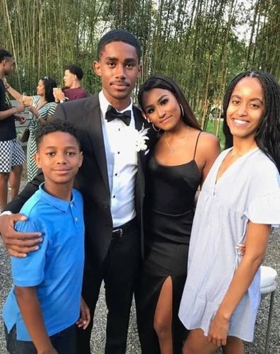 Sasha Obama sends the internet wild with prom photos