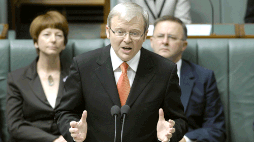 Kevin Rudd made a historic apology to the Stolen Generations in February 2008. (AAP)