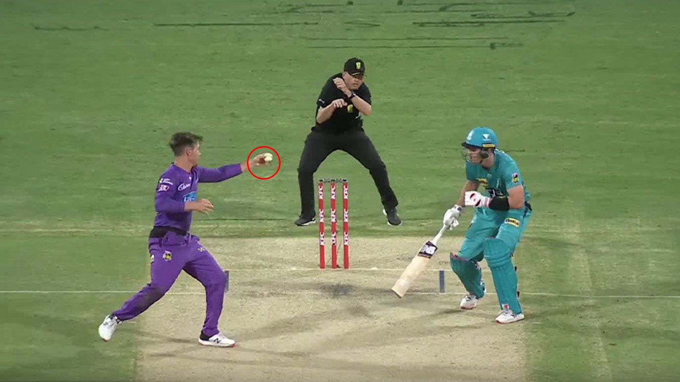 BBL: D'Arcy Short catch, Brisbane Heat defeat Hobart Hurricanes in thriller