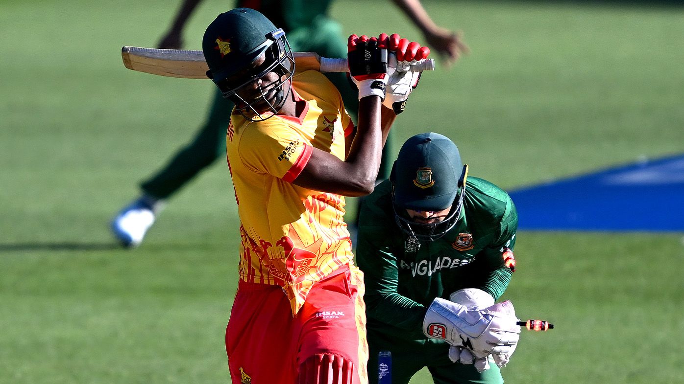 Players forced to return to the middle in extraordinary finish to Bangladesh-Zimbabwe World Cup clash