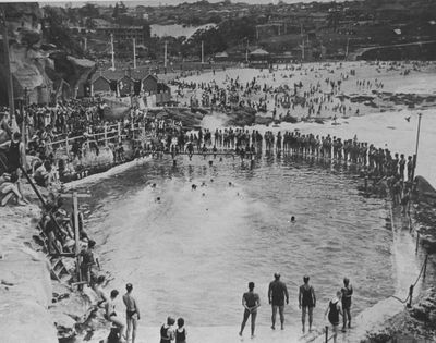 Bronte Baths, Sydney: 1925