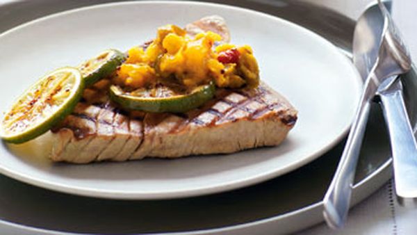 Grilled tuna with piccalilli