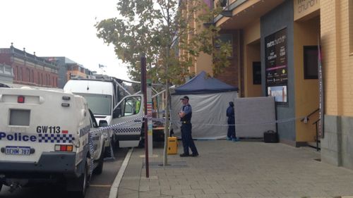 Police outside the Perth church. (9NEWS / Oliver Peterson)