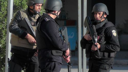 At least 50 people dead after gun battle on Tunisian border