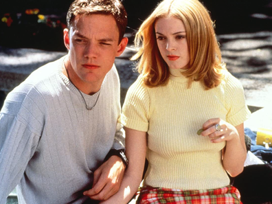 Matthew Lillard and Rose McGowan in the 1996 film Scream.