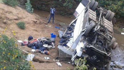 Two Australians confirmed dead after Kenya bus crash