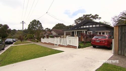 The WA Real Estate Institute wants a $10,000 stamp duty refund for people of the age of 65. (9NEWS)