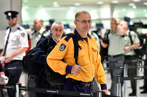 100 Australian bushfire experts are on their way to the US to help fight the California wildfires. Picture: AAP