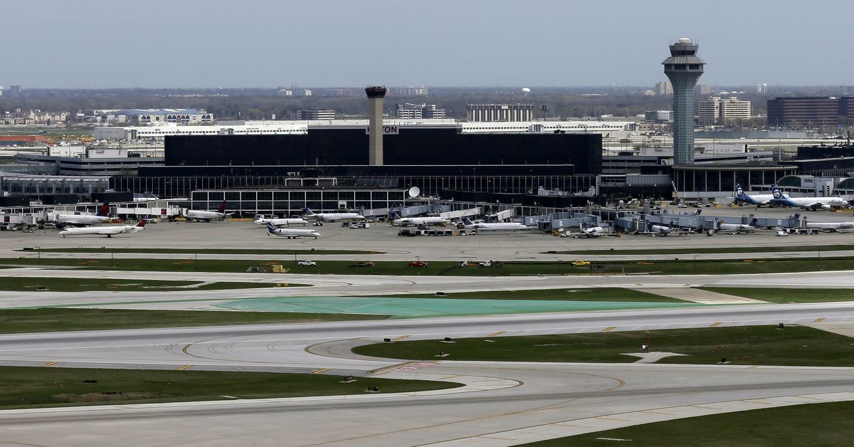 Dead woman found in baggage machine at Chicago airport