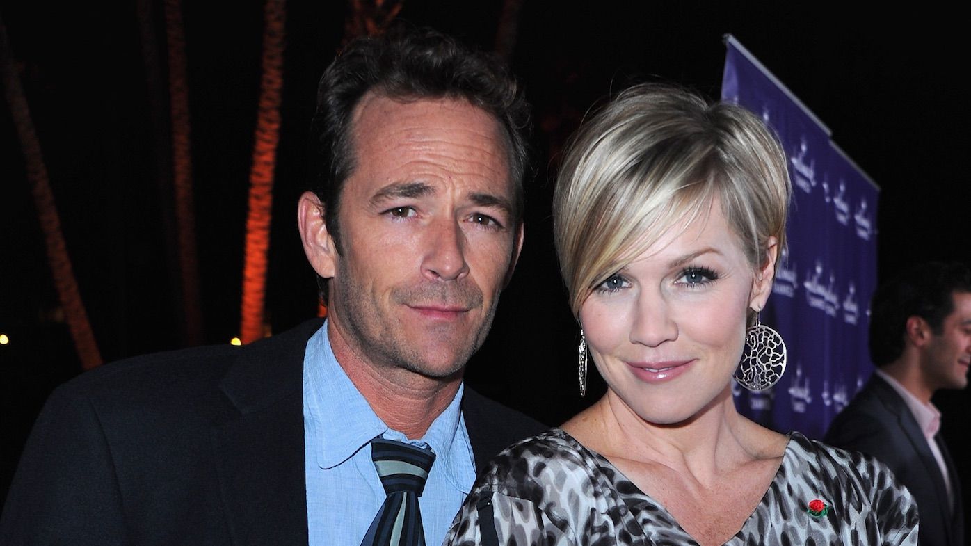 Jennie Garth Slams Trolls Explaining Why She Hasn T Done A Luke