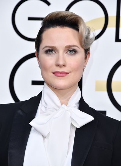 <p>Evan Rachael Wood's suit was fierce but her makeup was ladylike, sweet and soft and that velvet-matte skin was to die for.</p>
<p>Image: Getty.</p>