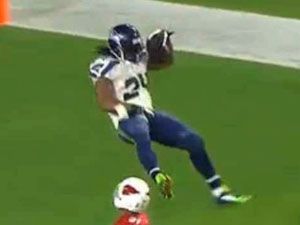 NFL star celebrates touchdown with crotch grab