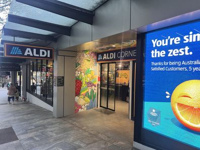 aldi fresh baked goods ban