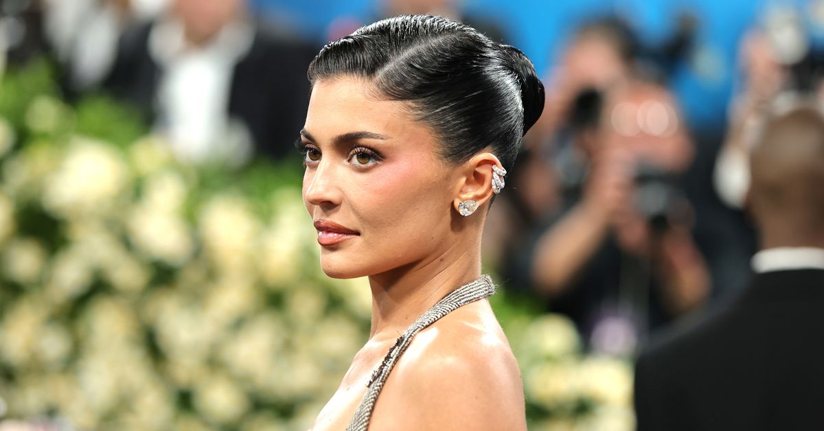 'Ow': Star reveals Met Gala move that ended in pain