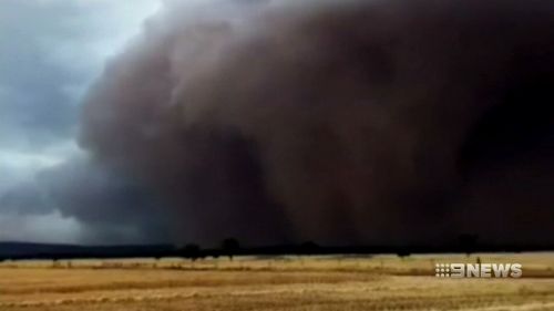 People with breathing difficulties are being urged to take care when the dust storm hits their area.