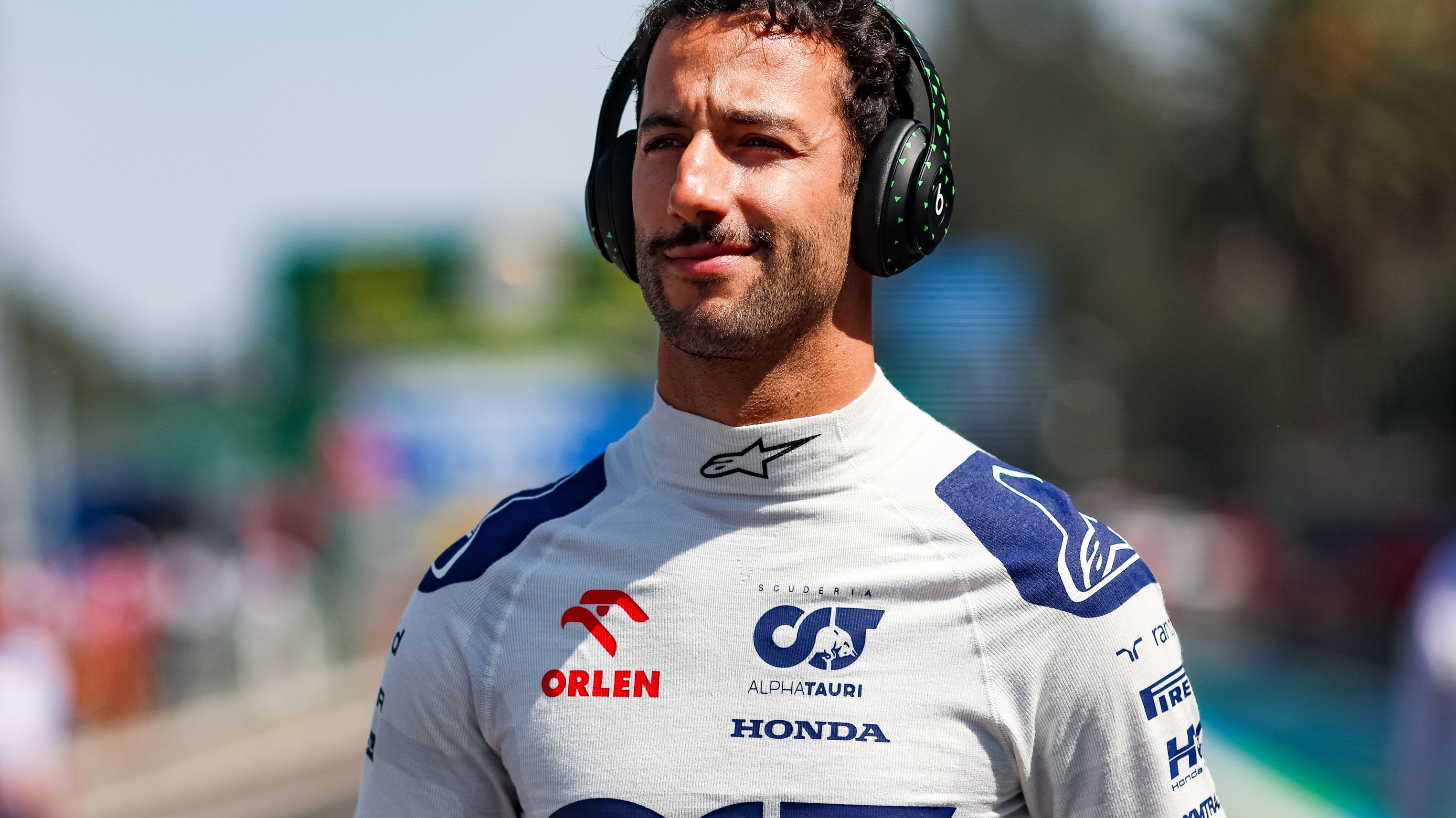 Daniel Ricciardo walks in pitlane ahead of the 2023 Mexican Grand Prix.