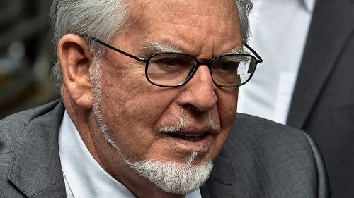 Veteran entertainer Rolf Harris arrives at Southwark Crown Court in central London on July 4, 2014. (AFP)