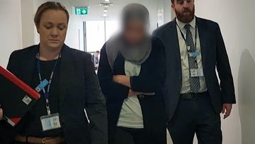 Dramatic arrest of Sydney travel agent accused of ripping off customers