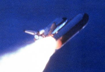 How many people died in the Space Shuttle Challenger explosion in 1986?