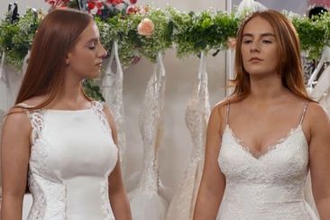 Say Yes To The Dress: Lancashire twins Caitlin and Kristen