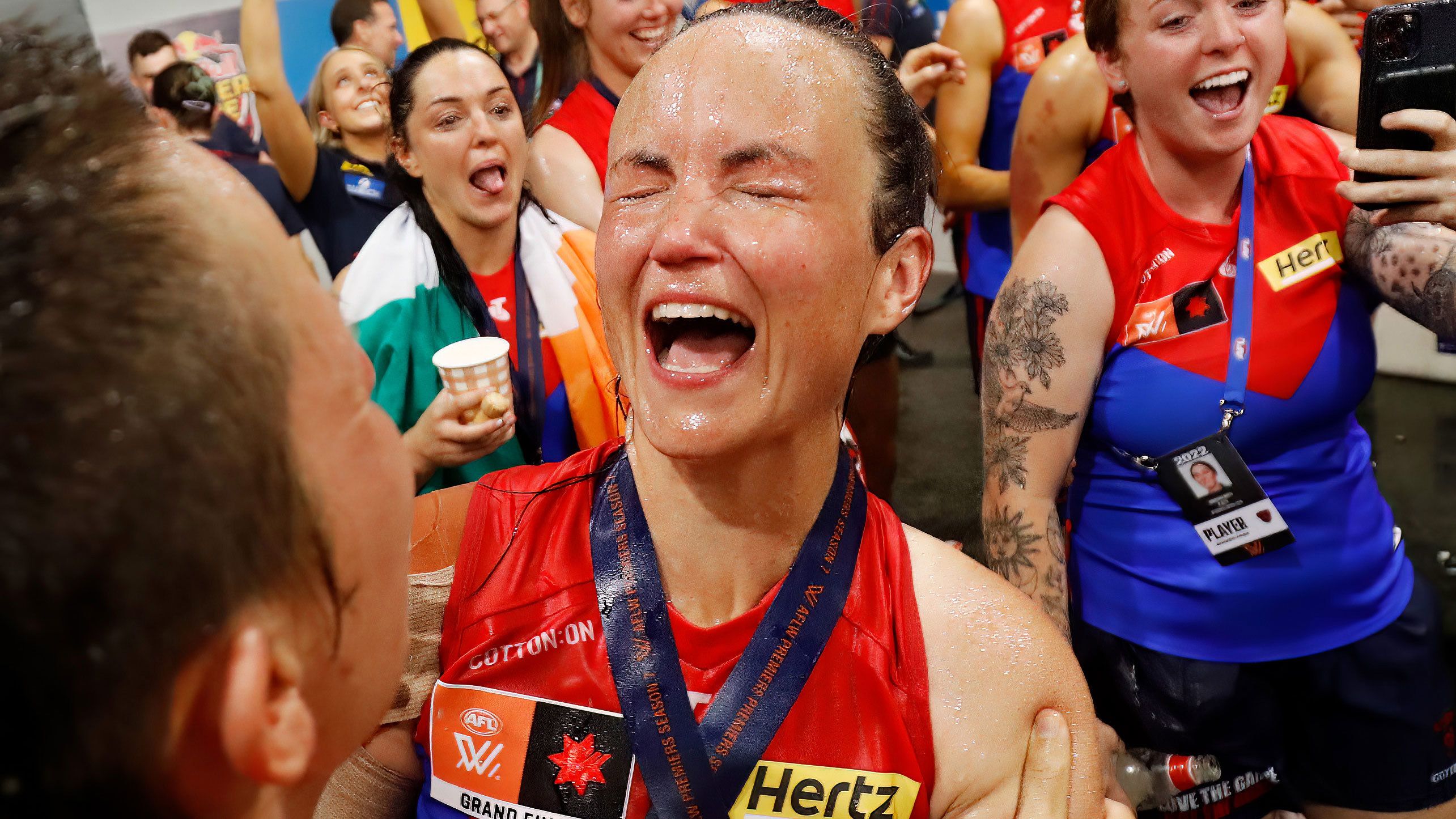 Melbourne Demons legend Daisy Pearce retires 'with a very full heart'